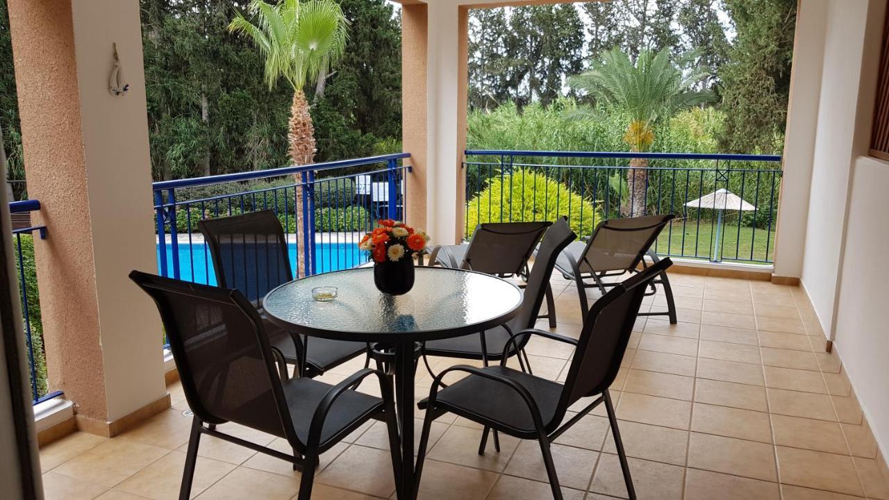 Paradise Gardens IV 2 Bd Amazing Apartment Paphos Buitenkant foto